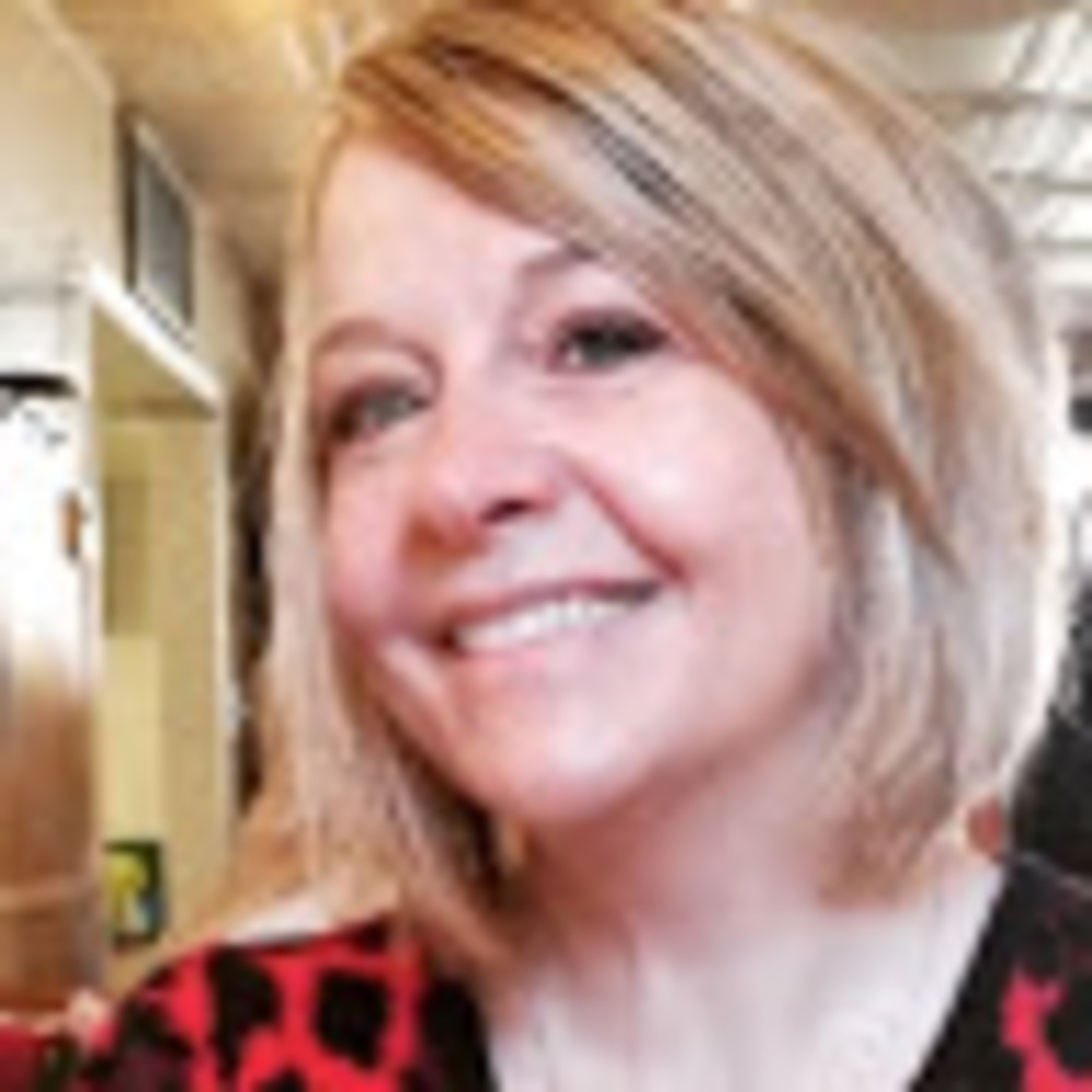 Meet your Posher, Ellen